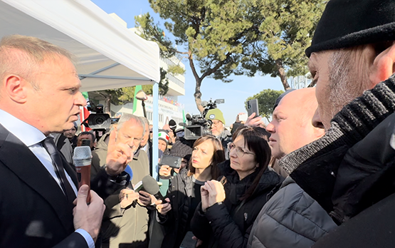 Lollobrigida: mai agricoltore contro agricoltore. Fare
squadra – www.politicheagricole.it