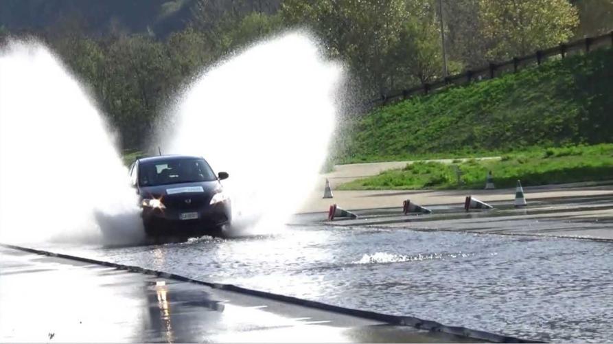 Corsi di guida sicura per i neopatentati piemontesi  
 – www.regione.piemonte.it