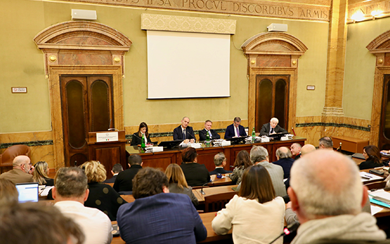 Pesca. Lollobrigida: pescatore coltivatore mare, regole Ue
indeboliscono marinerie – www.politicheagricole.it