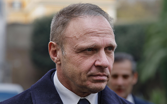 Vino. Lollobrigida firma proroga etichettature: "Continua
impegno al fianco di viticoltori" – www.politicheagricole.it