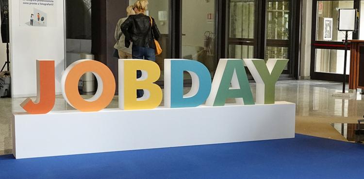 Job Day Sardegna, grande chiusura del tour a Cagliari


      
        Browse
      
    
    

            
  
    

      

  


          
   – www.sardegnaimpresa.eu