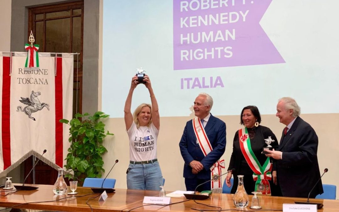 Il Pegaso della Regione Toscana all’associazione Robert F. Kennedy Human Rights Italia 
						 – www.toscana-notizie.it