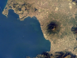 Rischio bradisismico Campi Flegrei: annullamento terza edizione del corso di formazione  – www.regione.campania.it