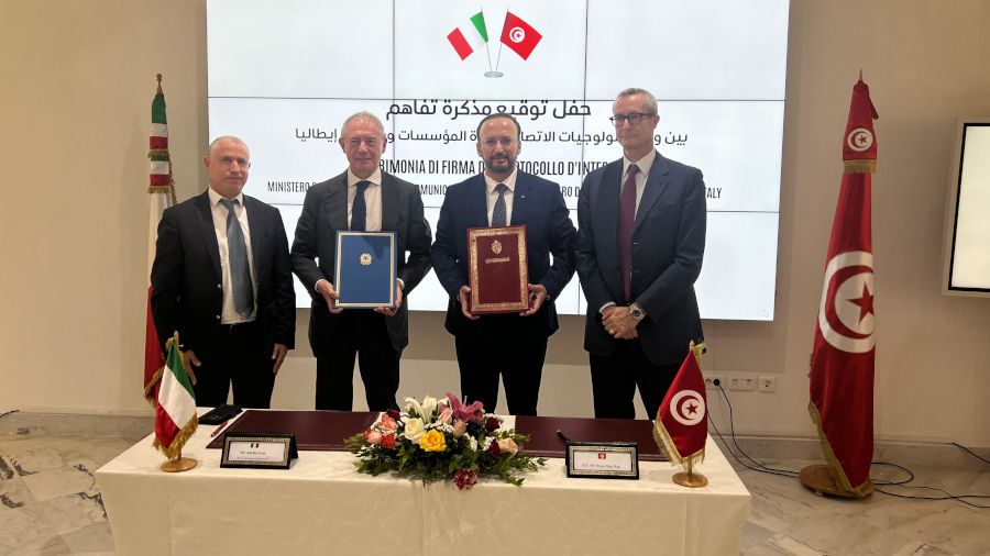 Urso firma a Tunisi protocollo Italia-Tunisia su sviluppo digitale, focus su IA e connettività – www.mise.gov.it
