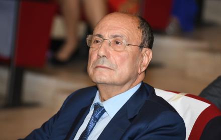 Economia, approvato Defr 2025/27. Schifani: «La Sicilia cresce grazie alle scelte del mio governo»

   – www.regione.sicilia.it