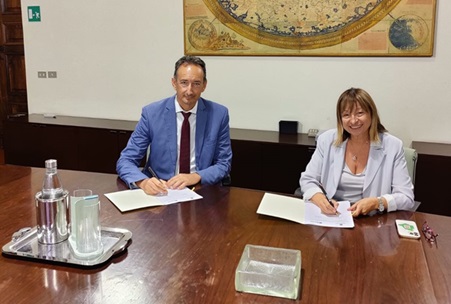 Regione Umbria e Terna: firmato protocollo d’intesa per monitorare le richieste di connessione alla rete di impianti rinnovabili. Obiettivo dell’accordo ottimizzare flusso informativo per la programmazione di nuove infrastrutture elettriche nel territorio – www.regione.umbria.it