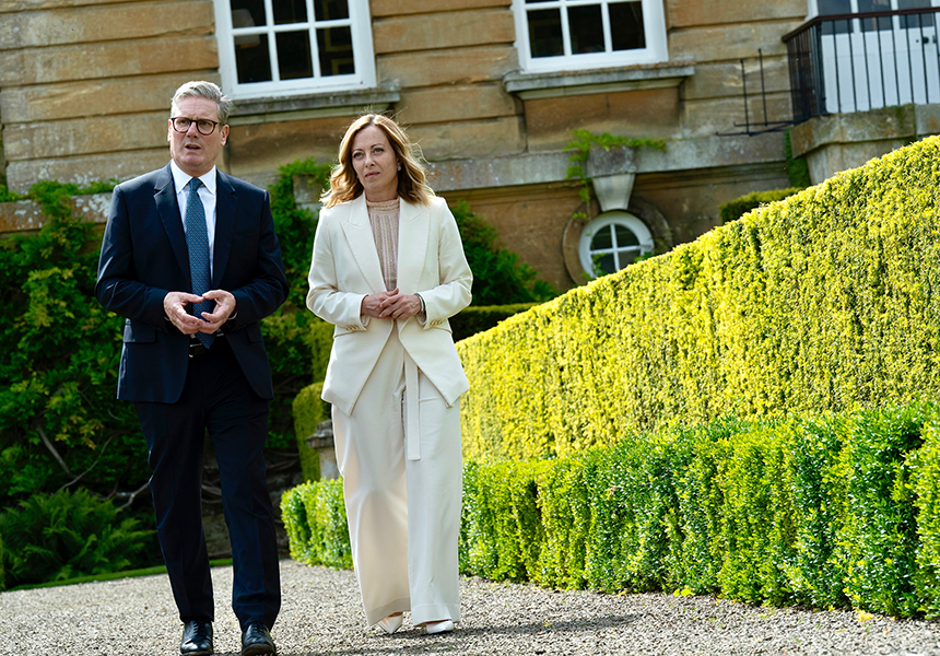 Incontro Meloni – Starmer al Vertice della Comunità Politica Europea – www.governo.it