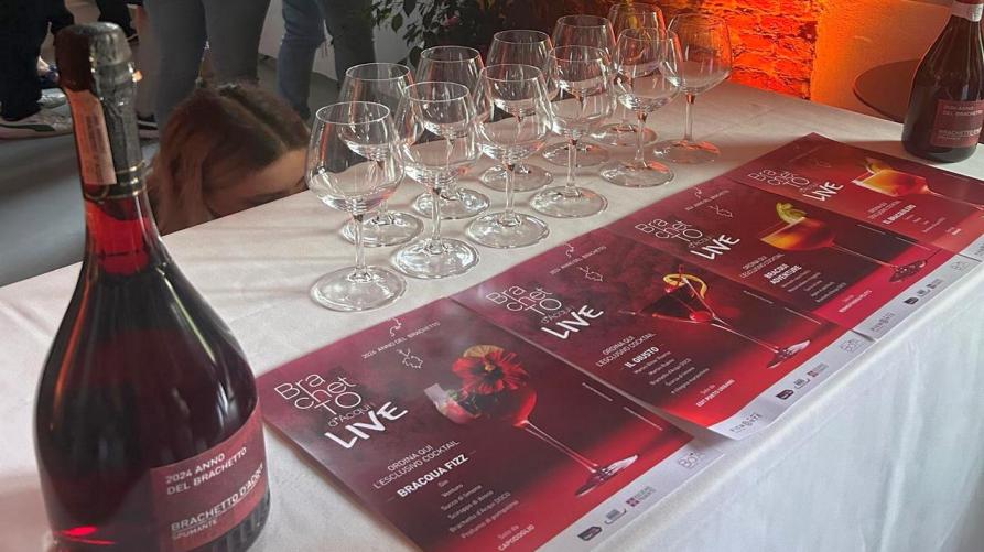 “BrachetTo live” fino 21 luglio ai Murazzi di Torino
 – www.regione.piemonte.it