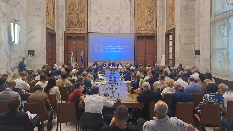 pacchetto di interventi per fronteggiare crisi e preparare il rilancio – www.mimit.gov.it