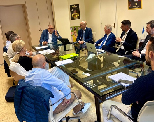 Incontro Hoist Italia s.r.l. di Spoleto per cessione ramo d’azienda alla System House S.r.l.: una speranza per il futuro di Spoleto – www.regione.umbria.it