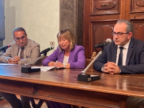 Siglato accordo storico tra Gepafin Spa e Plenitude per lo sviluppo di impianti ad energia rinnovabile in Umbria. Tesei: “Supporto concreto per il risparmio energetico, sviluppo economico e transizione ecologica” – www.regione.umbria.it