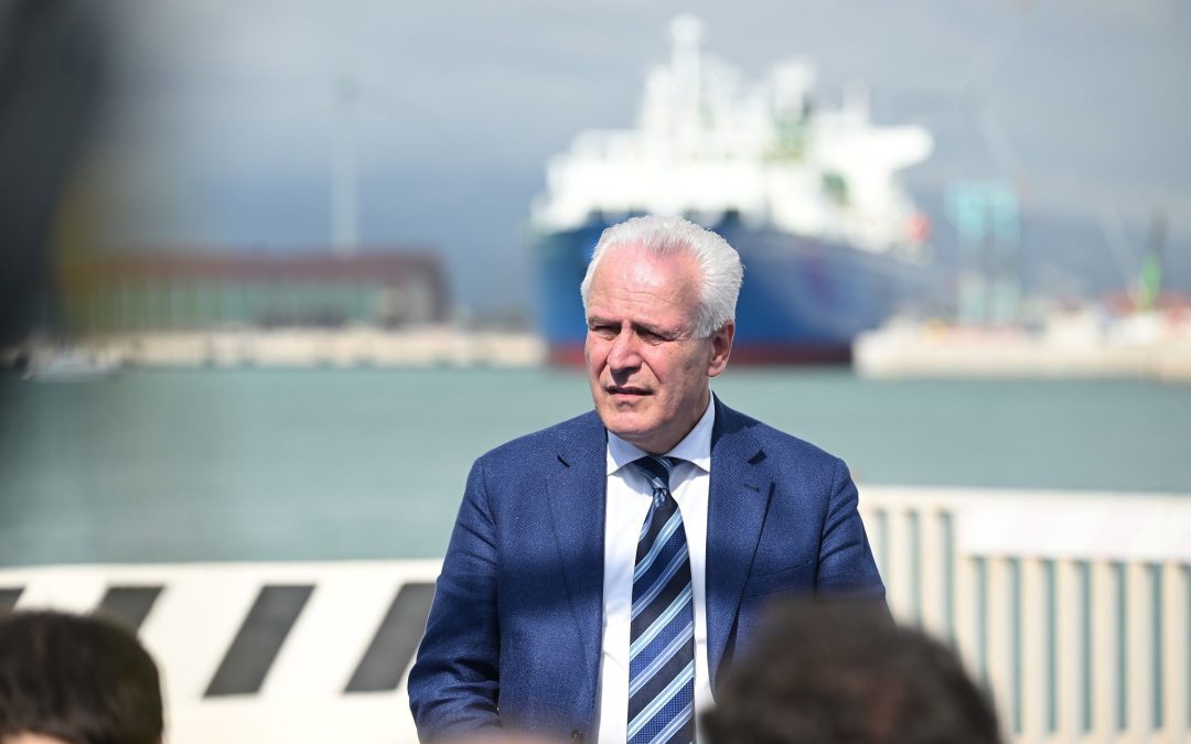 Rigassificatore, Giani: “Per me né in Toscana, né in Liguria. Demagogico atteggiamento Rixi” 
						 – www.toscana-notizie.it