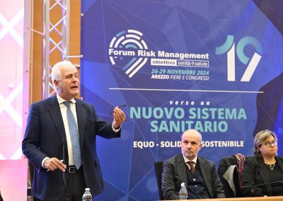 Sanità, 20 miliardi in meno ai ministeri e via numero chiuso per i medici all’università
– www.toscana-notizie.it