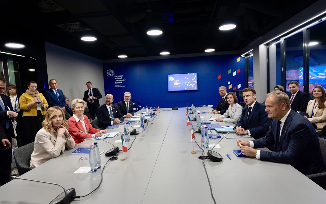 Budapest, il Presidente Meloni partecipa a una riunione con la Presidente della Repubblica di Moldova – www.governo.it