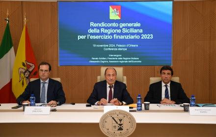 Approvato Rendiconto 2023, Schifani: «Ripianato disavanzo per 3,1 miliardi, un risultato storico»

   – www.regione.sicilia.it