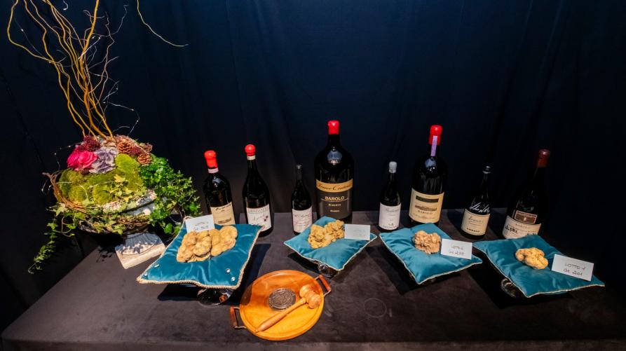 395.500 euro dalla XXV Asta mondiale del Tartufo Bianco d’Alba
 – www.regione.piemonte.it