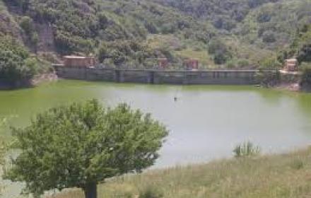 Siccità, al via il trasferimento di acqua dalla diga Gammauta al lago Castello