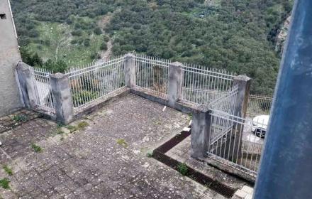 Dissesto, appaltati i lavori per il centro di Tripi. Schifani: «Prevenzione arma più efficace»