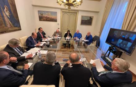 Agrigento 2025, Schifani presiede tavolo operativo: «In campo per affrontare questioni più urgenti»

   – www.regione.sicilia.it