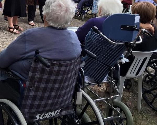 Aumenti rette Rsa convenzionate. Giani e Spinelli “Fatto grave, fuori da regole sistema” 
						 – www.toscana-notizie.it