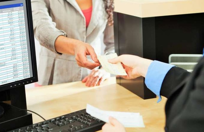 Desertificazione dei servizi nei piccoli comuni: assessore De Rebotti accoglie la proposta di Anci Umbria, “presto un tavolo tecnico per azioni di contrasto” – www.regione.umbria.it