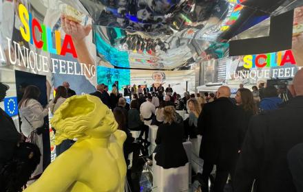 Turismo, assessore Amata inaugura lo stand Sicilia alla Bit