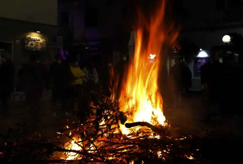 una notte di festa a Itri – – www.visitlazio.com