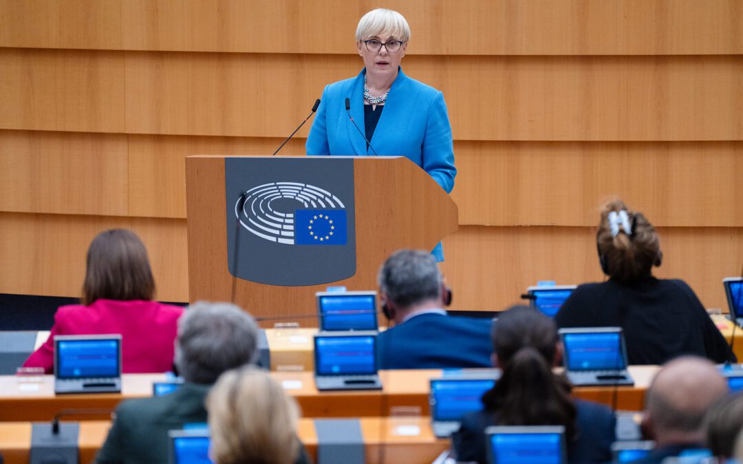 Slovenian President Pirc Musar calls for European courage and solidarity | News – www.europarl.europa.eu