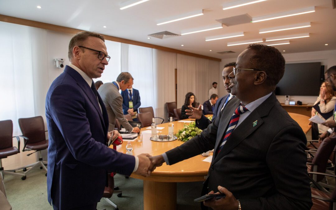 Agricoltura. Bilaterale tra il Ministro Lollobrigida e il Ministro somalo Hayir: rafforzata la cooperazione nel settore agroalimentare – www.masaf.gov.it