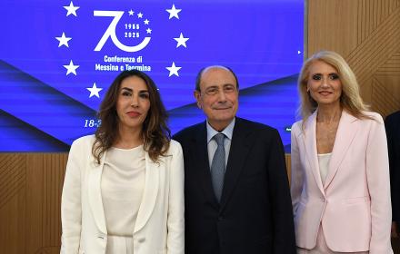 Conferenza di Messina e Taormina, celebrazioni per i 70 anni. Schifani: «Sicilia al centro del dialogo»

   – www.regione.sicilia.it