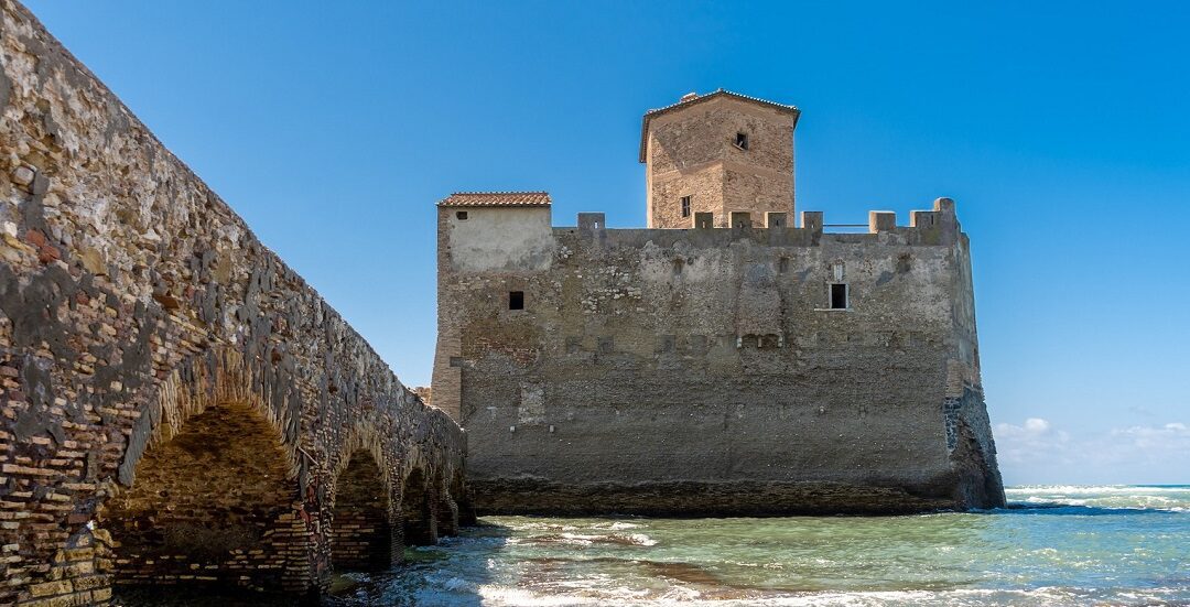 Riapre la spiaggia libera di Torre Astura – VisitLazio – www.visitlazio.com