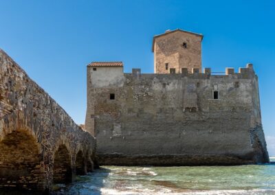 Riapre la spiaggia libera di Torre Astura – VisitLazio – www.visitlazio.com