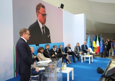 URC 2025. Lollobrigida: "L'Italia al fianco dell'Ucraina. Agricoltura strategica per stabilità globale" – www.masaf.gov.it