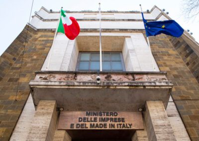 Urso e Ferracci con altri 9 Paesi europei per rilancio chimica e siderurgia – www.mimit.gov.it
