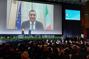 Cersaie 2025, l’appello di De Pascale: sostegno alla ceramica contro crisi energetica e dazi – imprese.regione.emilia-romagna.it