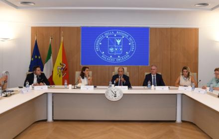 Emergenza casa, la commissione Hous a Palazzo d’Orléans. Schifani: «La Sicilia farà la propria parte»

   – www.regione.sicilia.it