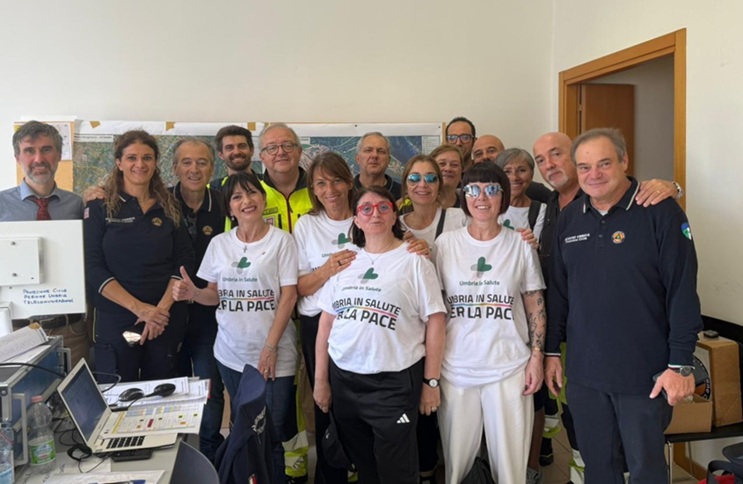 Marcia della Pace PerugiAssisi 2025, una macchina organizzativa imponente, in campo oltre 300 volontari, il grande lavoro della Protezione civile regionale. La presidente Proietti: “La forza delle piazze può cambiare il mondo. Difendiamo il diritto alla pace sancito dalla Costituzione” – www.regione.umbria.it