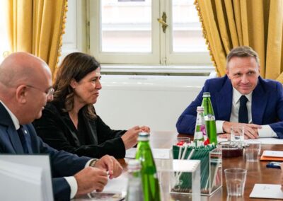 Lollobrigida incontra Todde e Maoddi: sosteniamo la filiera del Pecorino Romano DOP – www.masaf.gov.it