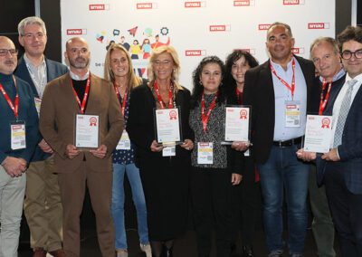 Le Case delle Tecnologie Emergenti di Cagliari, Matera, Napoli, Taranto e Torino vincono il Premio Innovazione SMAU 2025 – www.mimit.gov.it