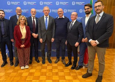 Mimit, Urso incontra i Distretti del Marmo di Verona e di Sicilia, “Filiera marmifera eccellenza manifatturiera italiana” – www.mimit.gov.it