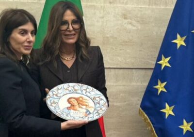 Turismo, Santanchè incontra Gayane Umerova, Direttore Generale della Fondazione per lo Sviluppo dell’Arte e della Cultura dell’Uzbekistan