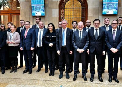 Urso presiede a Bruxelles l’Alleanza per le industrie energivore, “Proteggere l’industria europea è una priorità assoluta, no a misure tampone” – www.mimit.gov.it