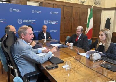 Urso incontra istituzioni liguri. Il comunicato congiunto Mimit-Regione-Comune Genova – www.mimit.gov.it