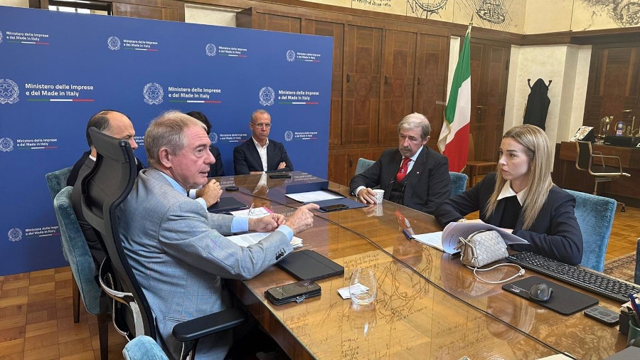 Urso incontra istituzioni liguri. Il comunicato congiunto Mimit-Regione-Comune Genova – www.mimit.gov.it