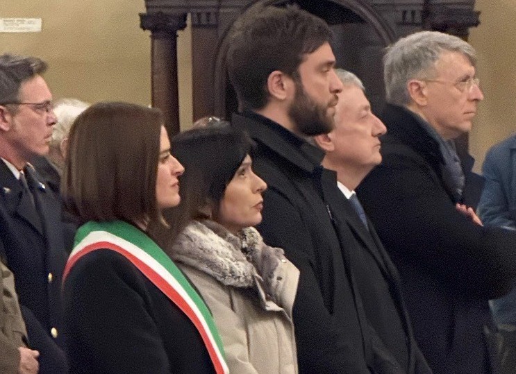San Costanzo, presidente Proietti: “Un gesto di cura che passa di mano in mano, così Perugia si riconosce nel giorno del Santo patrono” – www.regione.umbria.it