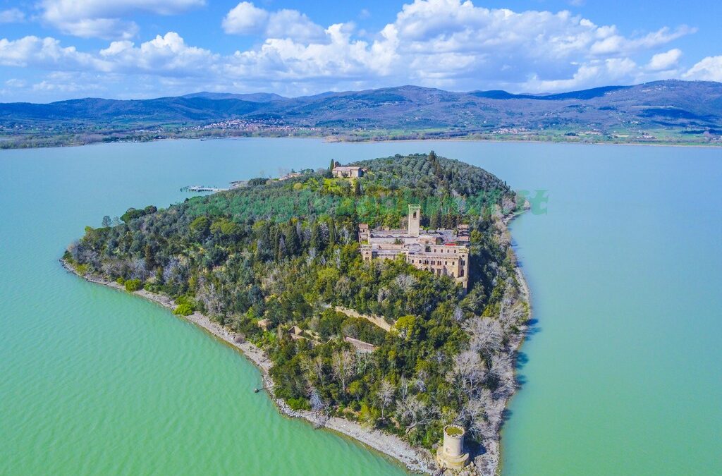 Isola Maggiore, 350mila euro per la messa in sicurezza del sentiero turistico dopo il crollo di massi. De Rebotti: “Tutela del territorio e fruibilità in sicurezza priorità per il Trasimeno” – www.regione.umbria.it