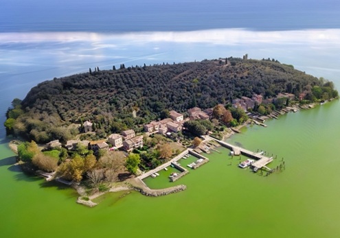 Isola Maggiore, approvato dalla giunta regionale il rifacimento dell’impianto di illuminazione e l’adeguamento delle banchine di attracco del trasporto pubblico – www.regione.umbria.it