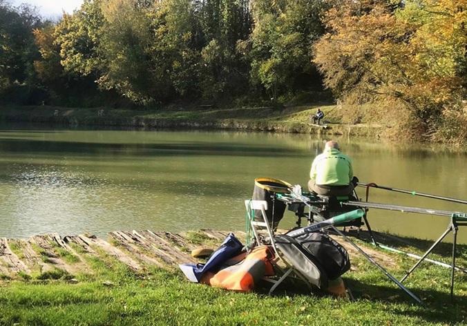 Apertura della stagione della pesca sportiva, al via il ripopolamento per Chiascio, Topino e Nera: 17 quintali di trote iridee. Assessore Meloni: “Lavoriamo per sostenere l’attività sportiva e tutelare gli ecosistemi fluviali” – www.regione.umbria.it