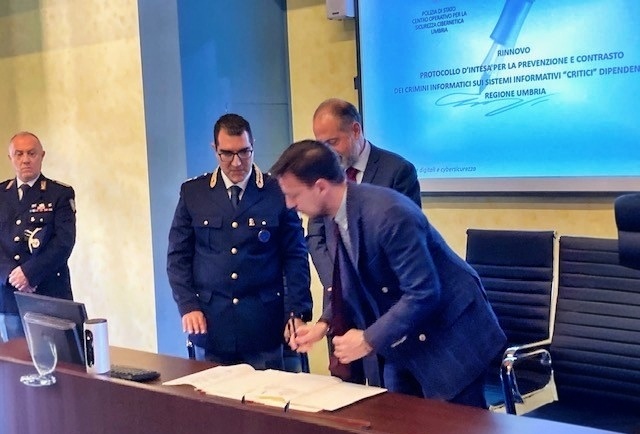 Sottoscritto il Protocollo d’intesa tra il Cosc Polizia Postale Umbria e Csirt Regione Umbria, per la prevenzione e il contrasto dei crimini informatici sui sistemi informativi – www.regione.umbria.it