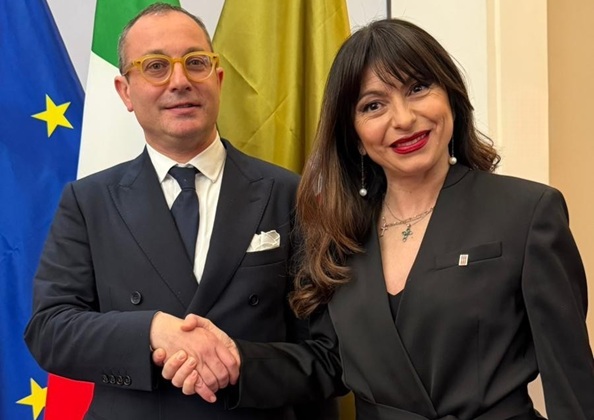 Regione Umbria e Università degli Studi di Perugia siglano un’intesa strategica: finanziate 4 scuole di specializzazione per rafforzare la sanità pubblica – www.regione.umbria.it